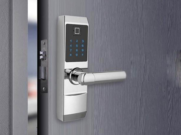 东兴24小时上门开锁公司